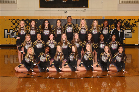 Joliet West varsity cheerleading team, competitive season team picture. Photo courtesy of VIP Photograhy.