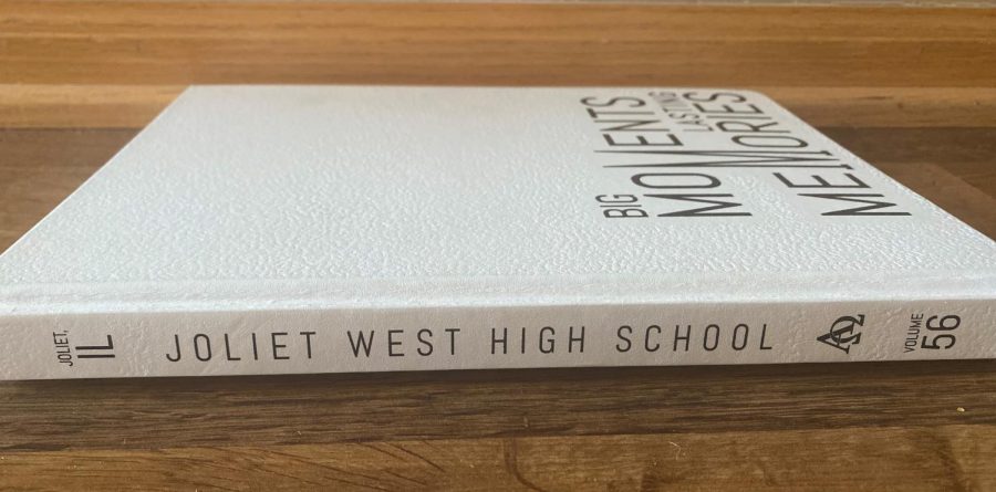 Alpha Omega Yearbook holds its own at IJEA competition