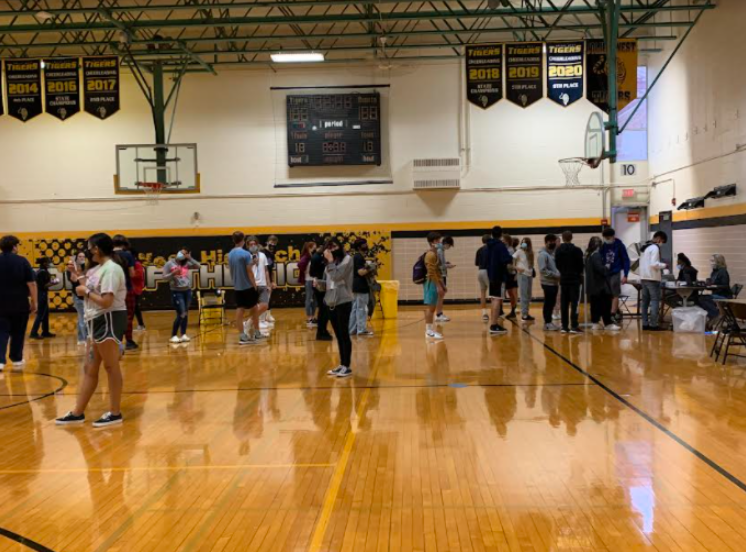 SHIELD testing took place in one of the West gyms before being moved to
former ISS room. Studentts who participate in clubs and athletics are re-
quiredto test throughout the school year. Photo courtesy of Megan Krok.